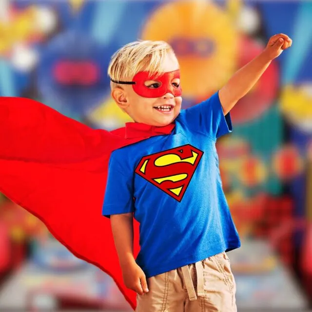 Superheroes parties are some of our favourite to perform. Book Batman, Superman or Spiderman today @magicwishparties #childrenspartyentertainment #childrenspartylondon #kidsentertainerlondon #kidspartylondon #entertainerlondon #kidsentertainers #kidsentertainersdubai
